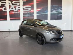 Grigio Usata 2022 Lancia Ypsilon Silver Due volumi | 10.990 € (Buon prezzo)