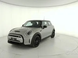 Usata 2023 Mini Cooper Due volumi | 24.900 € (Cara)