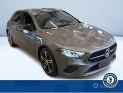 Grigio metallizzato Usata 2024 Mercedes A180 Advanced Plus Tre volumi | 33.600 € (Buon prezzo)