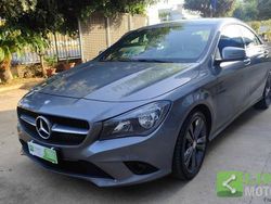 Grigio Usata 2014 Mercedes CLA200 Executive Tre volumi | 12.900 € (Buon prezzo)