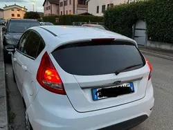Usata 2010 Ford Fiesta Due volumi | 3500 €