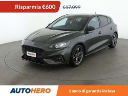Grigio Usata 2019 Ford Focus ST-Line Tre volumi | 16.899 € (Buon prezzo)