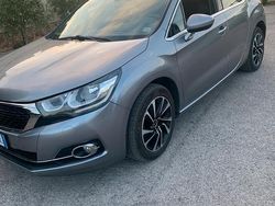 Grigio Usata 2016 DS Automobiles DS4 Tre volumi | 8000 € (Buon prezzo)
