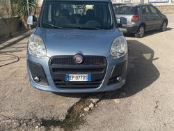 Grigio Usata 2012 Fiat Doblò Monovolume | 5999 € (Buon prezzo)
