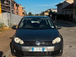 Grigio Usata 2011 VW Golf VI Due volumi | 5500 € (Buon prezzo)