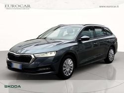 F6 grigio quarzo metallizzato Usata 2021 Skoda Octavia Ambition Station wagon | 16.900 € (Super prezzo)