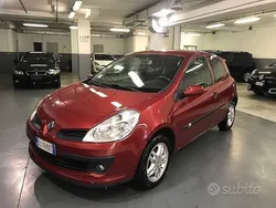Usata 2007 Renault Clio II Dynamique Tre volumi | 1990 € (Ottimo prezzo)