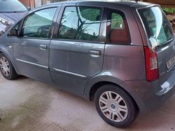 Grigio Usata 2006 Fiat Idea Active Monovolume | 3500 € (Cara)