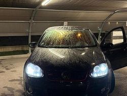 Nero Usata 2004 VW Golf V GTI Tre volumi | 3900 € (Cara)