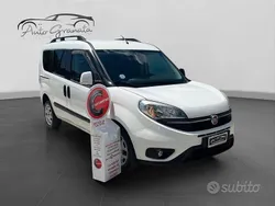 Bianco Usata 2016 Fiat Doblò Monovolume | 8500 € (Buon prezzo)