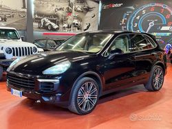 Nero Usata 2015 Porsche Cayenne SUV | 26.980 € (Ottimo prezzo)