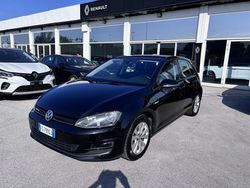 Nero Usata 2014 VW Golf VII Comfortline Tre volumi | 8000 € (Ottimo prezzo)