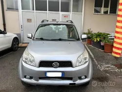 Argento Usata 2006 Daihatsu Terios SUV | 5190 € (Ottimo prezzo)
