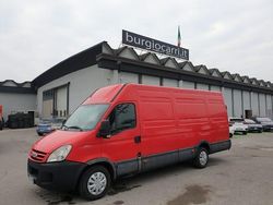 Rosso(met.) Usata 2008 Iveco Daily Tre volumi | 8800 € (Cara)