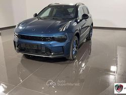 Blu Nuova 2025 Lynk & Co 01 SUV | 31.400 € (Molto cara)