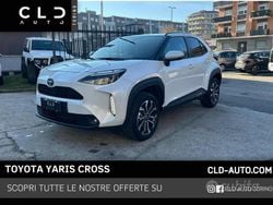 Grigio Usata 2025 Toyota Yaris Cross Trend SUV | 25.999 € (Buon prezzo)