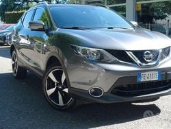Grigio Usata 2016 Nissan Qashqai Visia SUV | 9500 € (Buon prezzo)