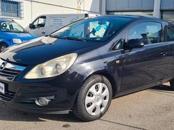 Nero Usata 2008 Opel Corsa Enjoy Tre volumi | 2900 € (Buon prezzo)