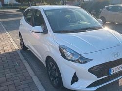 Bianco Usata 2024 Hyundai i10 Due volumi | 13.000 € (Buon prezzo)