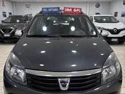 Grigio Usata 2012 Dacia Sandero Stepway Tre volumi | 3500 € (Buon prezzo)