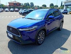 Blu/azzurro Usata 2023 Toyota Corolla Cross Trend SUV | 28.990 € (Buon prezzo)