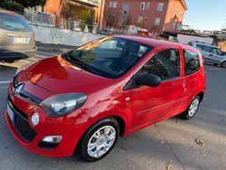 Rosso Usata 2012 Renault Twingo Due volumi | 4100 € (Buon prezzo)
