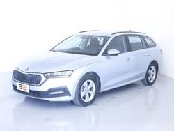 Argento Usata 2021 Skoda Octavia G-TEC Executive Station wagon | 18.390 € (Cara)