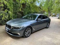 Argento Usata 2017 BMW 520 Luxury Line Tre volumi | 22.600 € (Cara)