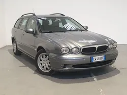 Grigio scuro Usata 2005 Jaguar X-type Classic Station wagon | 2990 € (Buon prezzo)