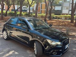 Nero Usata 2013 Audi A1 Due volumi | 8500 € (Buon prezzo)