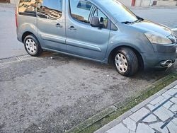 Blu Usata 2011 Peugeot Partner Monovolume | 3500 € (Buon prezzo)