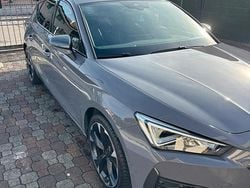 Grigio Usata 2024 Cupra Leon Tre volumi | 23.000 € (Ottimo prezzo)