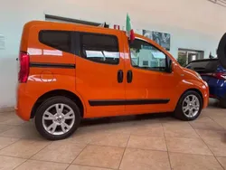 Arancione Usata 2009 Fiat Qubo Trekking Monovolume | 6000 € (Buon prezzo)