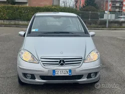 Grigio Usata 2006 Mercedes A150 Elegance Due volumi | 3400 € (Buon prezzo)