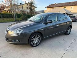 Grigio Usata 2014 Lancia Delta Gold Due volumi | 6450 € (Buon prezzo)