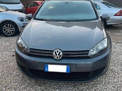 Grigio Usata 2010 VW Golf VI Tre volumi | 4800 €