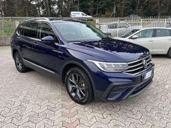 Atlantic blue met. Usata 2022 VW Tiguan Allspace Life SUV | 24.800 € (Super prezzo)