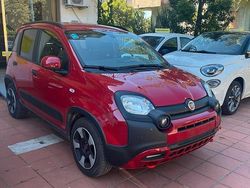 Rosso Usata 2024 Fiat Grande Panda Cross Due volumi | 14.900 € (Cara)