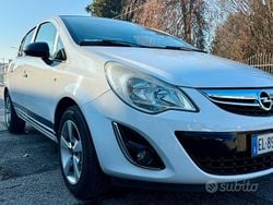 Usata 2012 Opel Corsa Tre volumi | 3500 € (Buon prezzo)