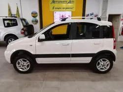 Bianco Usata 2010 Fiat Panda 4x4 Climbing Due volumi | 8500 € (Buon prezzo)