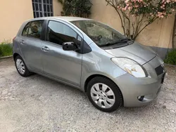 Grigio Usata 2007 Toyota Yaris Sol Tre volumi | 3950 € (Ottimo prezzo)