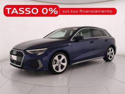 Blu navarra metallizzato Usata 2024 Audi A3 Sportback S-Line Due volumi | 32.300 € (Ottimo prezzo)