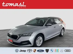 Argento brillante metallizzato Usata 2021 Skoda Octavia Executive Station wagon | 18.990 € (Buon prezzo)