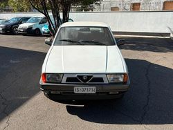 Bianco Usata 1990 Alfa Romeo 75 Tre volumi | 5400 €