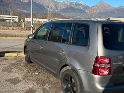 Usata 2009 VW Touran Monovolume | 4300 € (Buon prezzo)