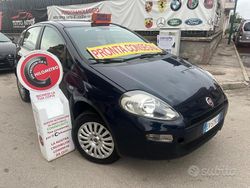 Blu Usata 2015 Fiat Punto Street Due volumi | 2499 € (Ottimo prezzo)