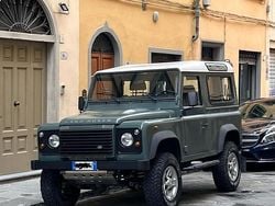 Verde Usata 2008 Land Rover Defender SUV | 29.400 €
