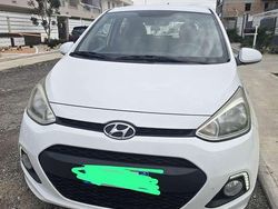 Bianco Usata 2014 Hyundai i10 Edition Due volumi | 7500 € (Buon prezzo)