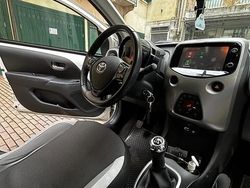 Bianco Usata 2018 Toyota Aygo Due volumi | 8000 € (Buon prezzo)