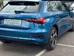 Blu/azzurro Usata 2022 Audi A3 Advanced Tre volumi | 30.000 € (Super prezzo)